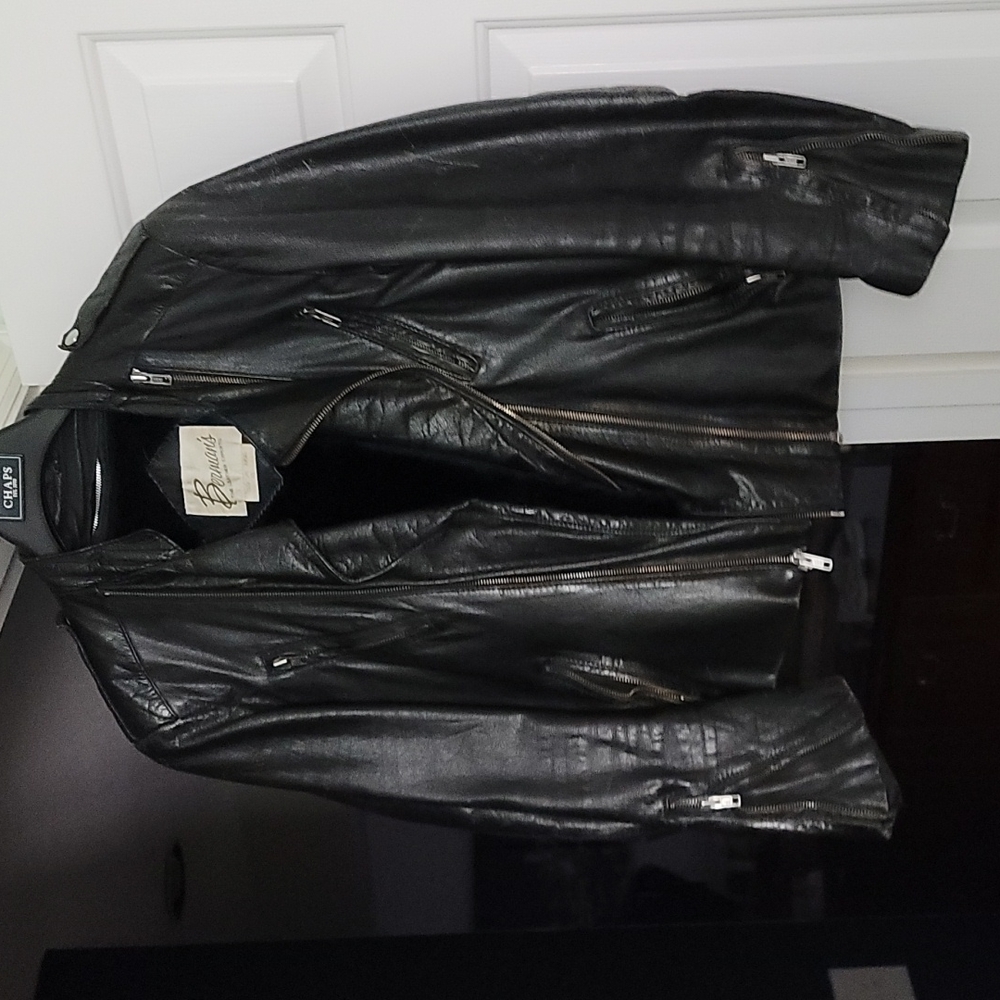 Vintage leather coat with removable liner